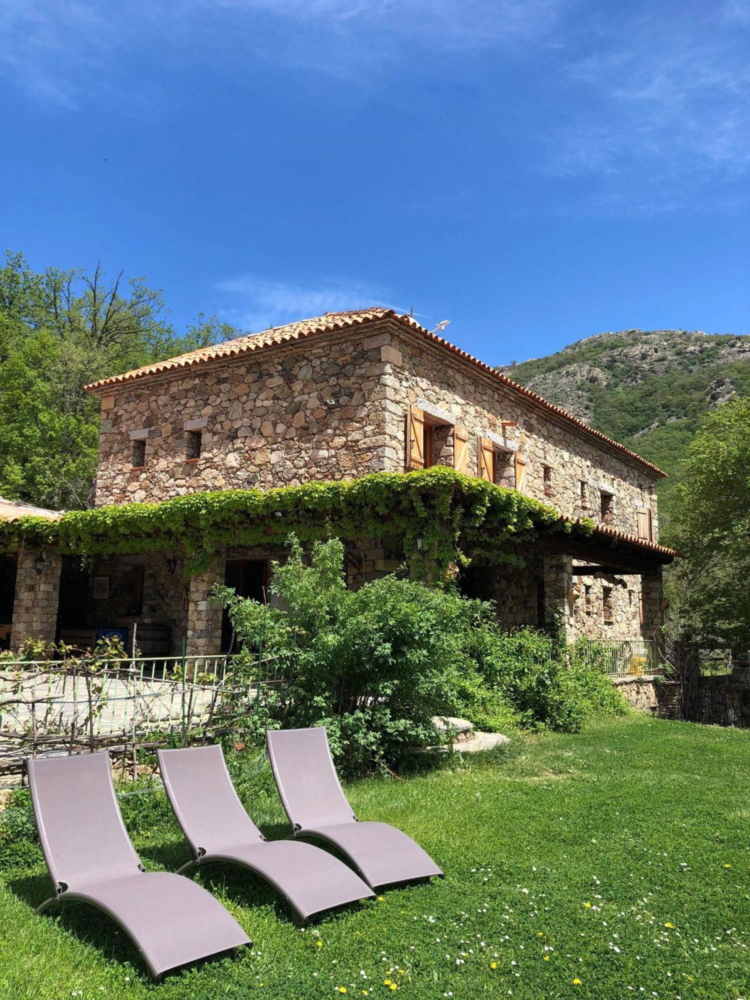 A Muvrella Bed & Breakfast Pioggiola Екстериор снимка